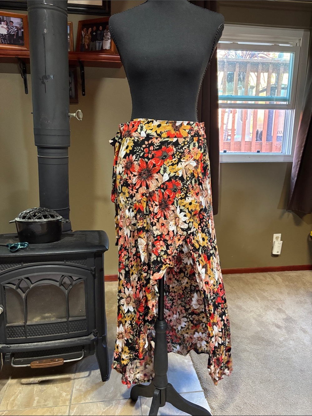STILLWATER The Brand Hola Skirt High-Low Ruffle Floral Maxi
